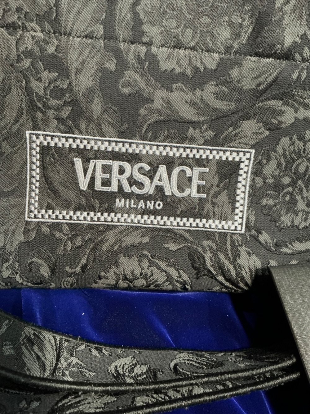 NEW Versace Small Tote Embroidery Jacquard Barocco Black original $1595 - Picture 2 of 11